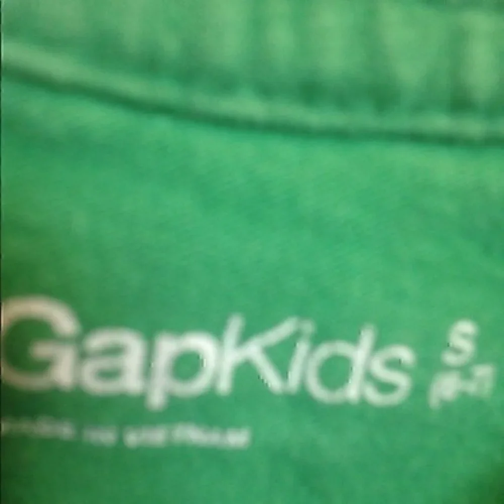 GAP boys size small 6/7 t